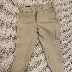 Brand New 26R Ariat Breeches